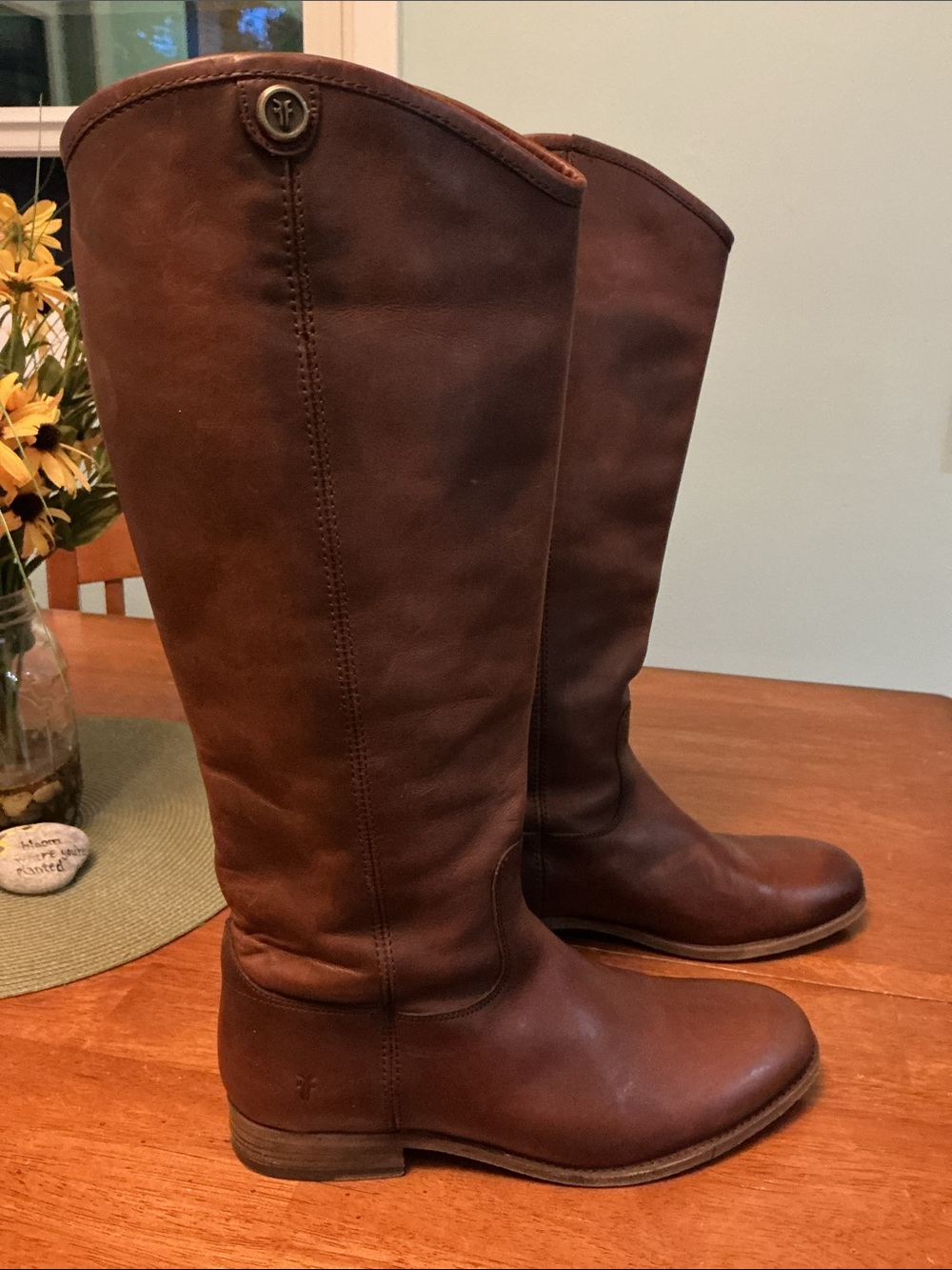 Frye Melissa Button 2 in Cognac